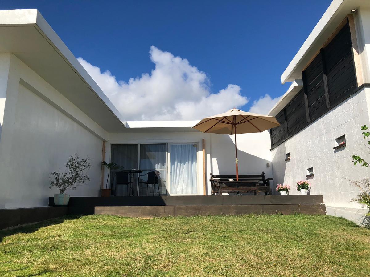 Ocean Villa Honey Miyakojima  Exterior photo